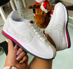 Classic Shoe - Image 3